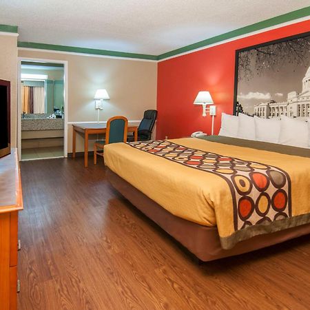 Super 8 By Wyndham Little Rock/Otter Creek Motel Exterior photo