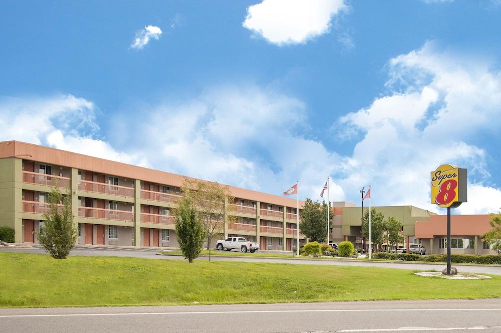 Super 8 By Wyndham Little Rock/Otter Creek Motel Exterior photo
