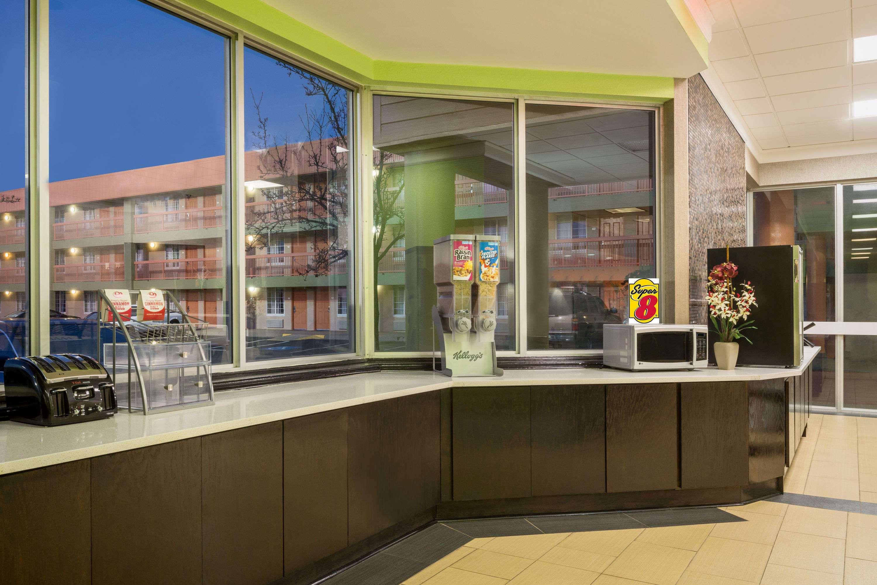 Super 8 By Wyndham Little Rock/Otter Creek Motel Exterior photo