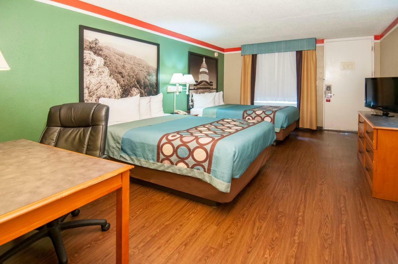 Super 8 By Wyndham Little Rock/Otter Creek Motel Exterior photo